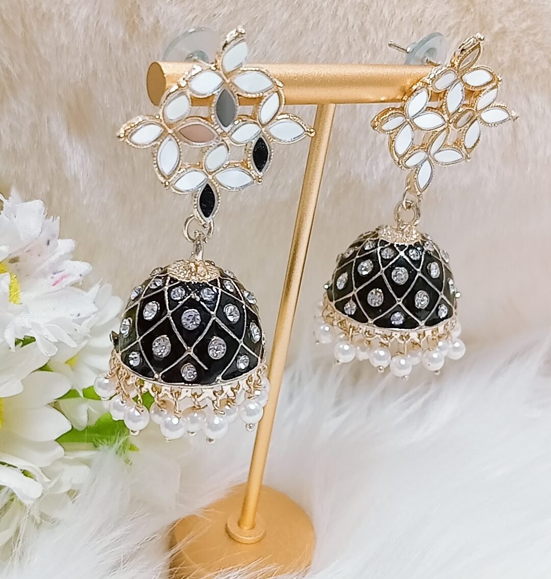Black Gold Mirror Floral Jhumka with Pearls (1)