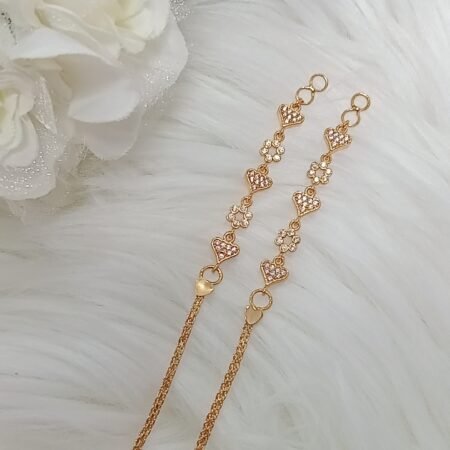 American Diamond White Gold Floral Hearts Single Layer Earchain Mattal