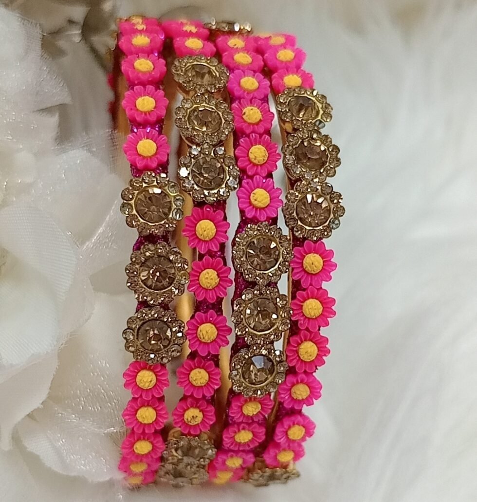 Mini Pink Yellow Flowers 4pc Bangle Set
