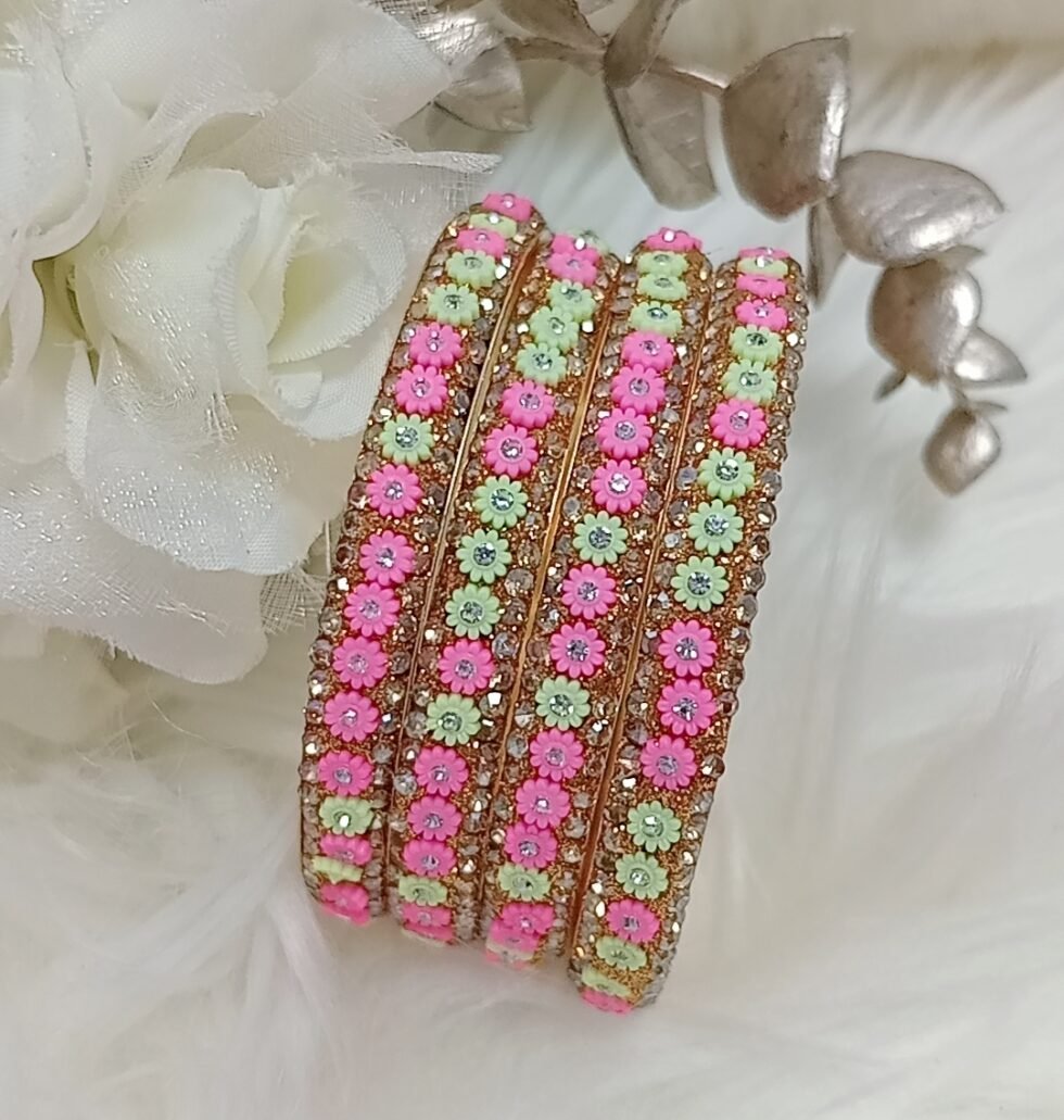 Cute Pink Green Mini Flowers 4pc Bangle Set